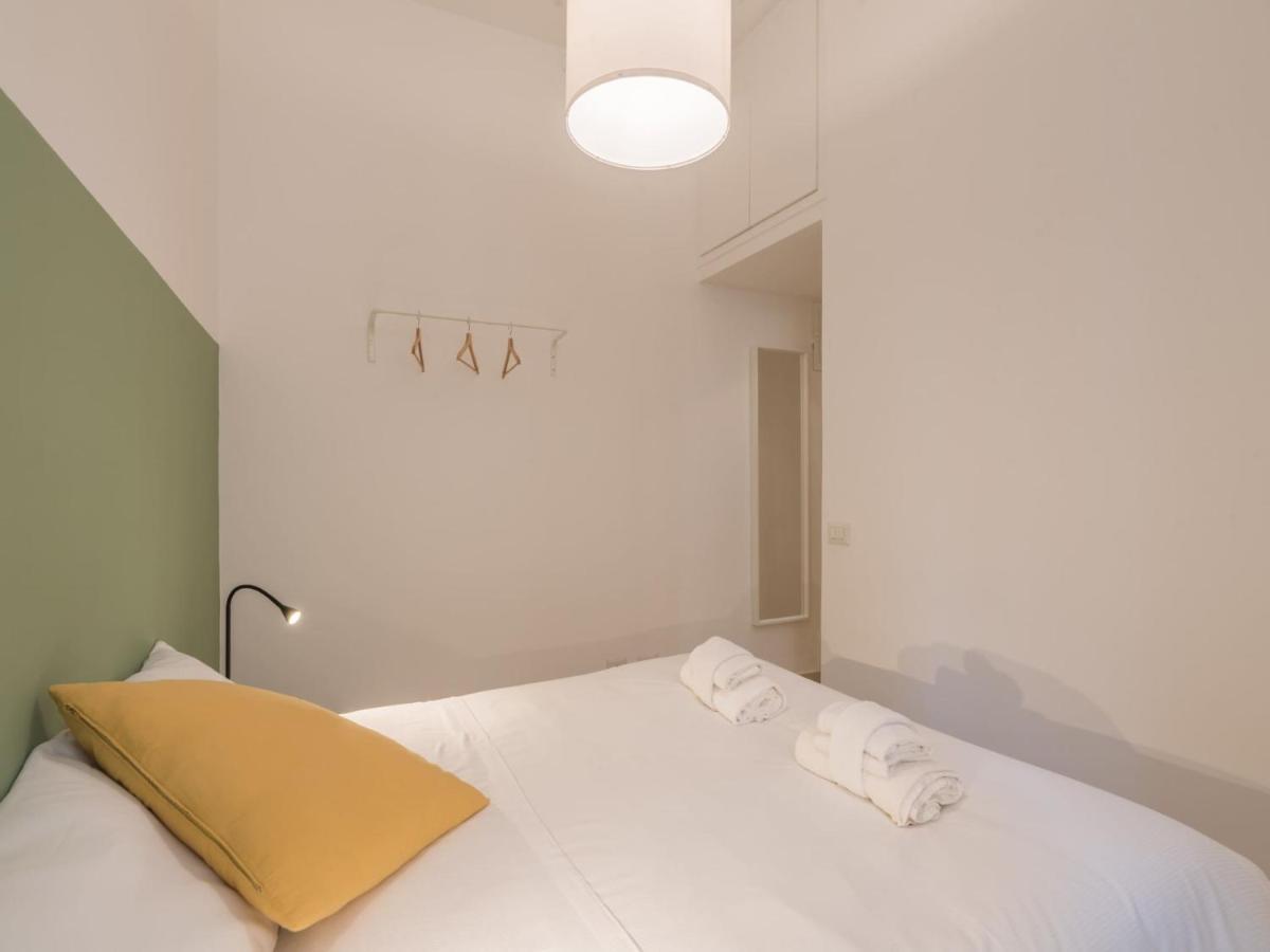 The Rent - Sunny Three-bedroom Near Ottaviano Metro Stop Appartamento *