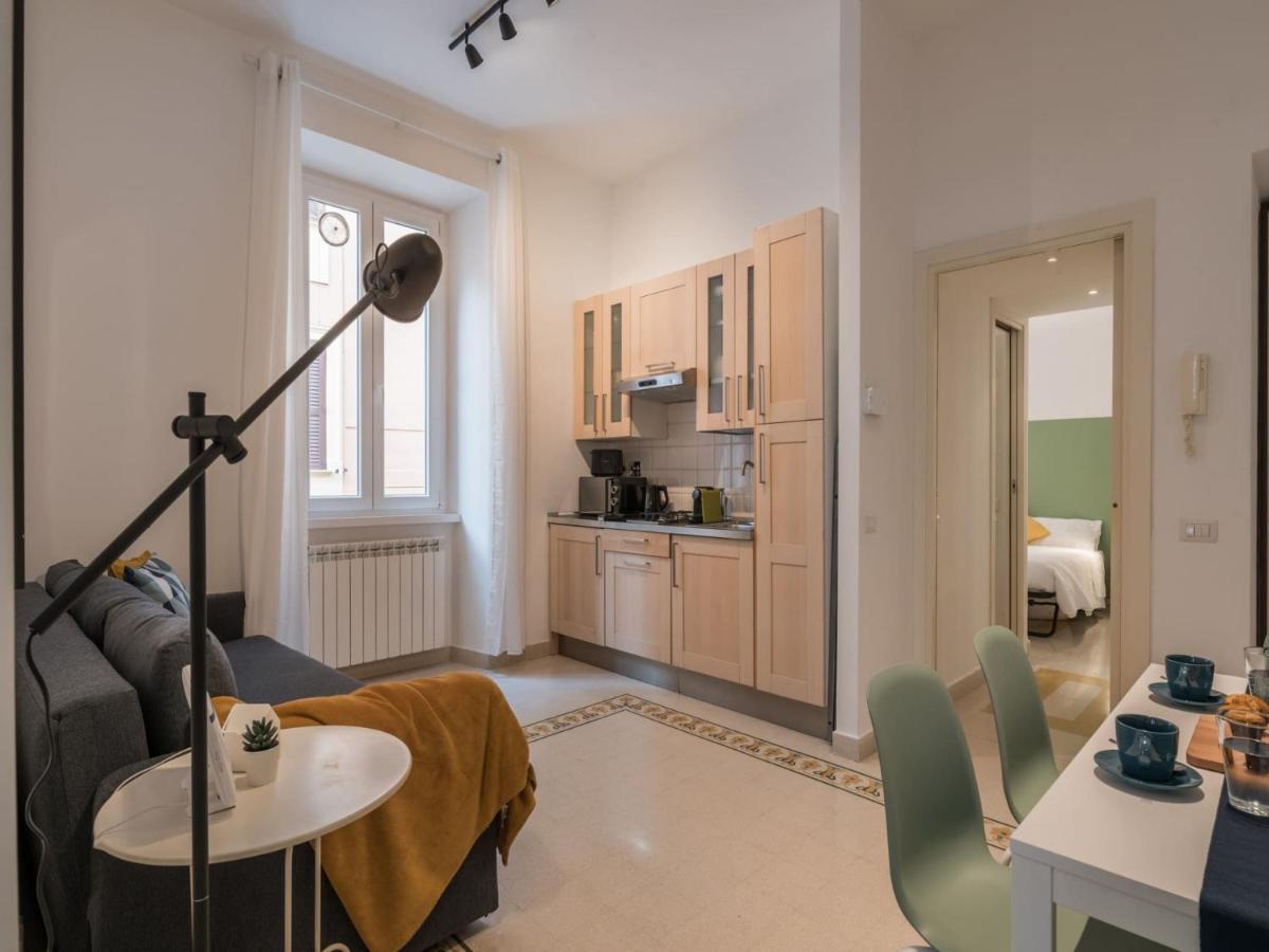 Appartamento The Rent - Sunny Three-bedroom Near Ottaviano Metro Stop