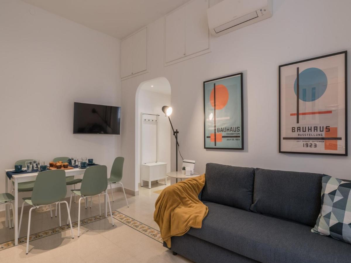 Appartamento The Rent - Sunny Three-bedroom Near Ottaviano Metro Stop *